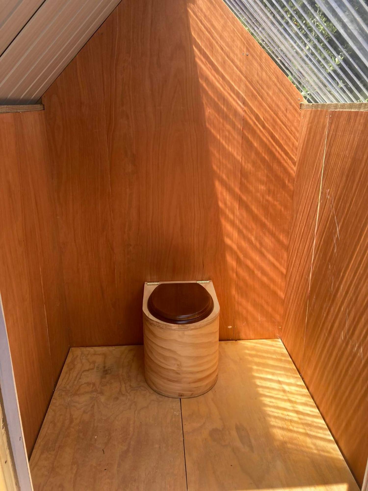 פאלם ביץ' Kereru Cabin - Spectacular Seaviews, Rustic, Glamping Eco Adventure מראה חיצוני תמונה